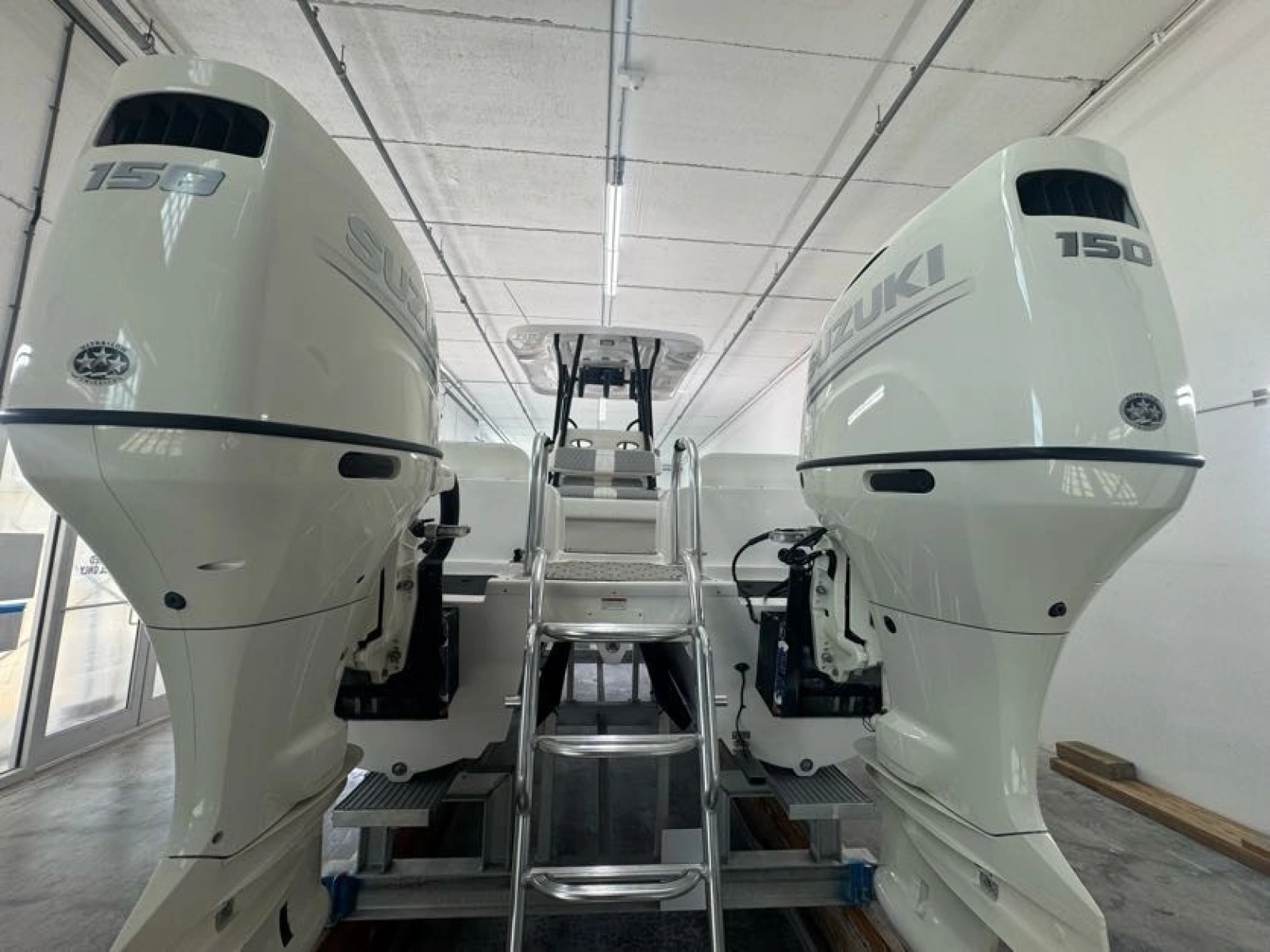 2020 Twin Vee 26 Viva SE