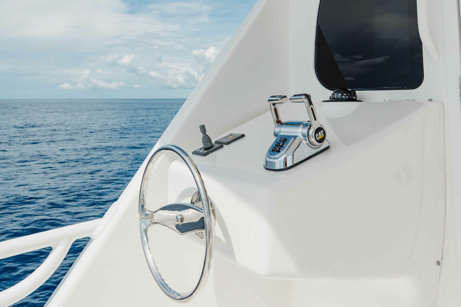 2012 Viking 76 Enclosed Bridge