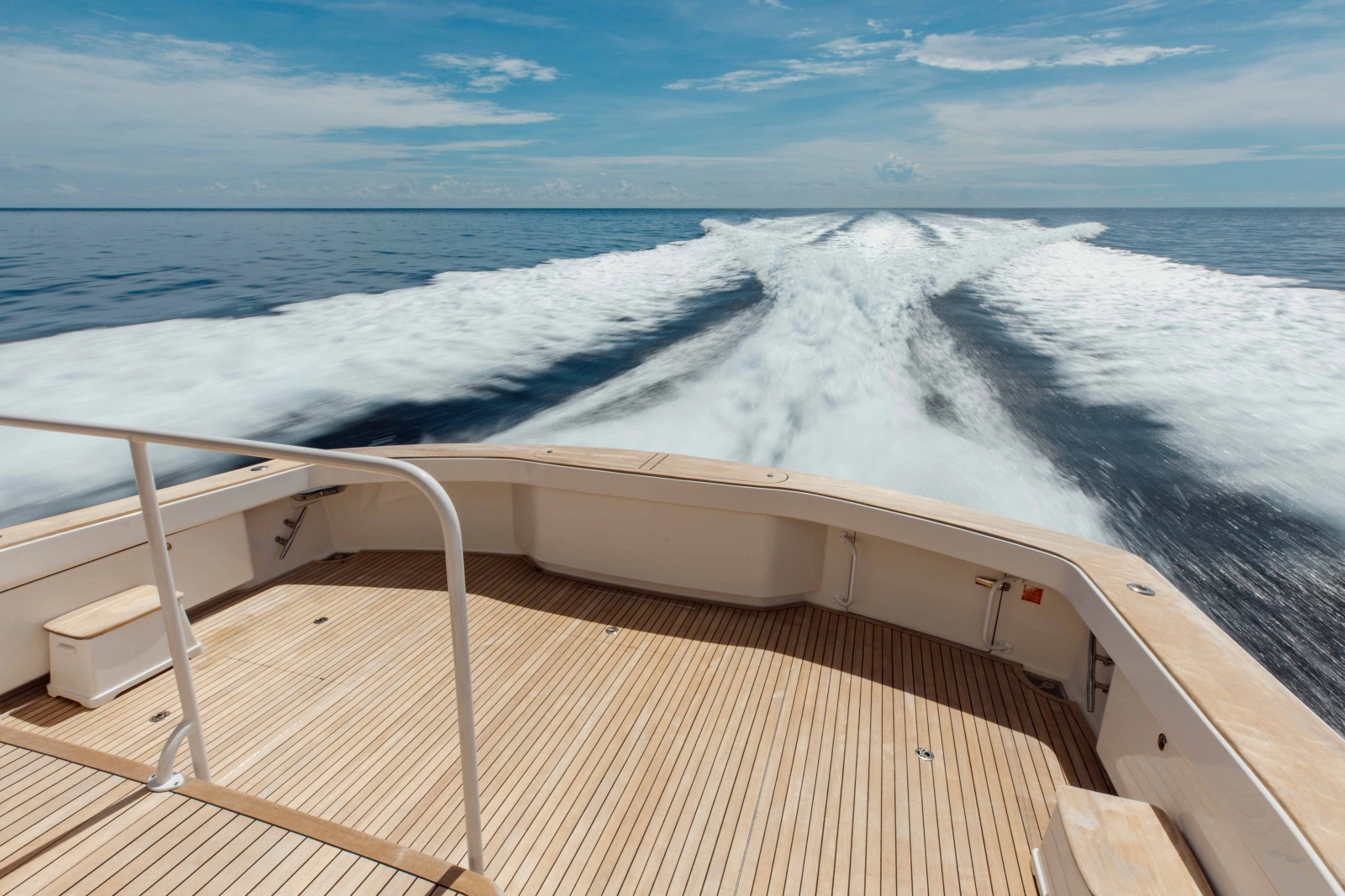 2012 Viking 76 Enclosed Bridge