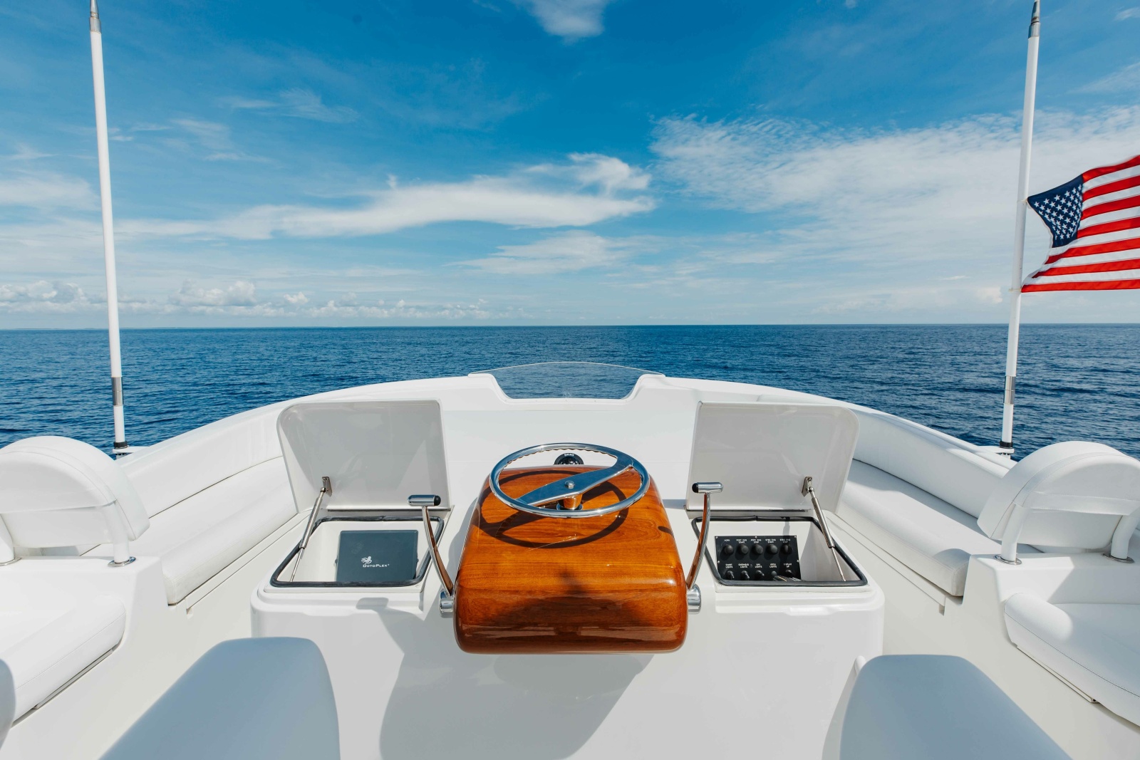 2012 Viking 76 Enclosed Bridge