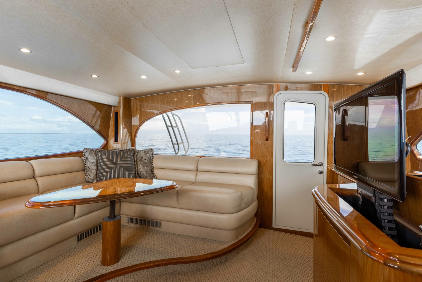 2012 Viking 76 Enclosed Bridge