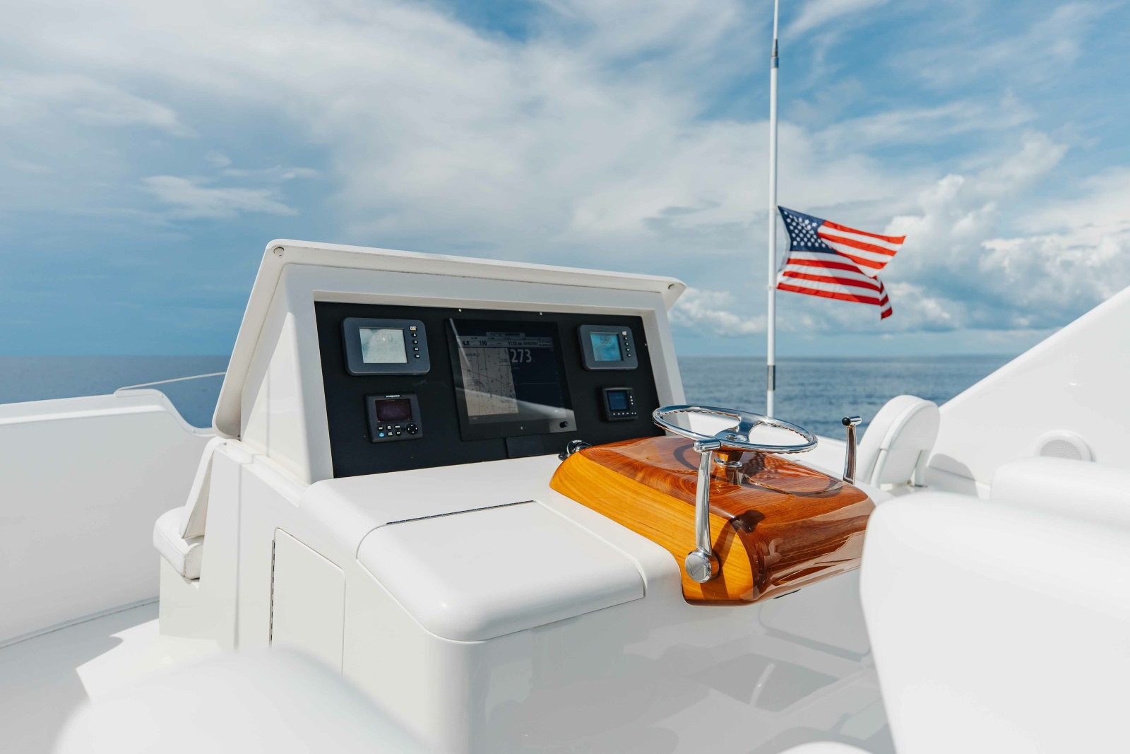 2012 Viking 76 Enclosed Bridge