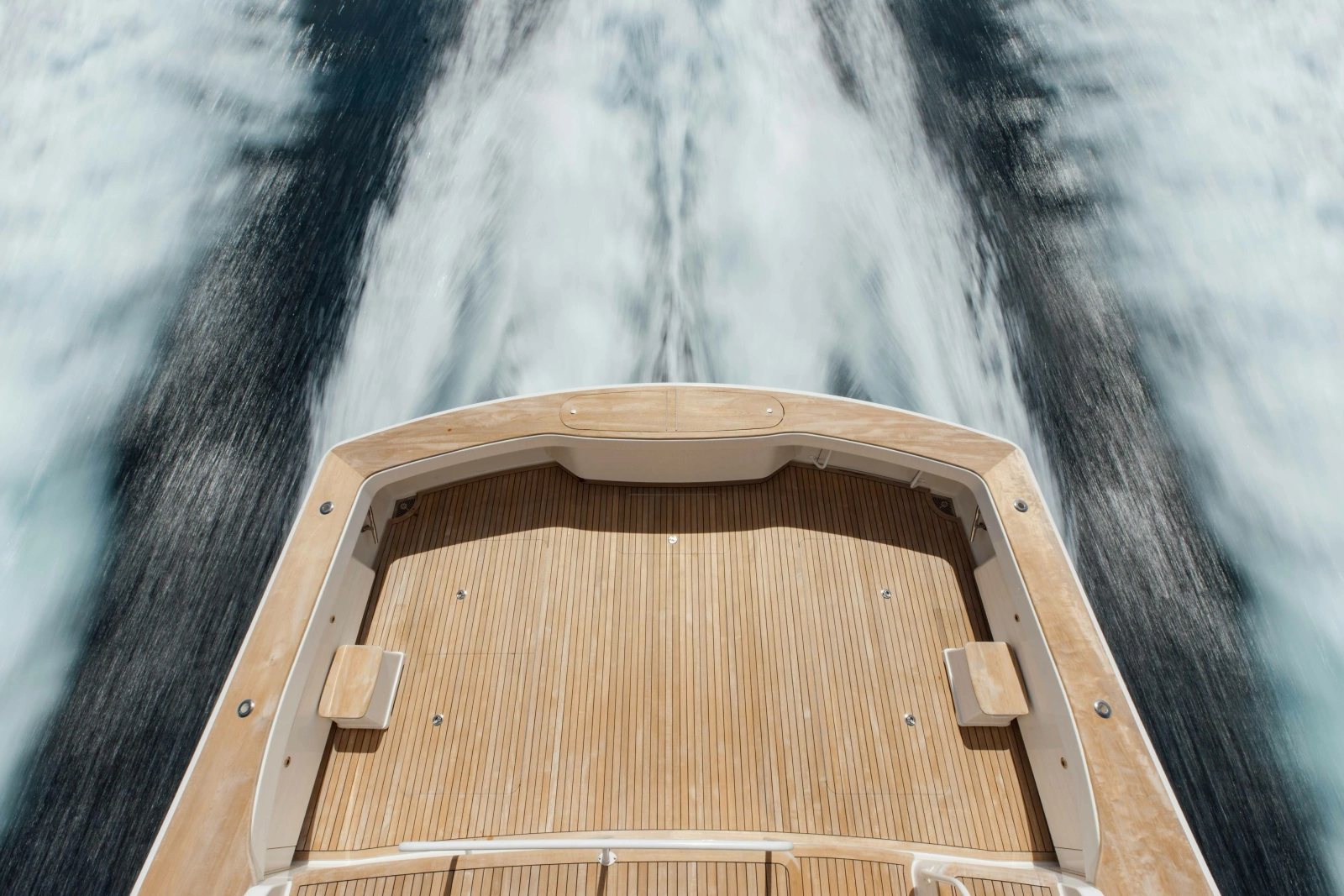 2012 Viking 76 Enclosed Bridge