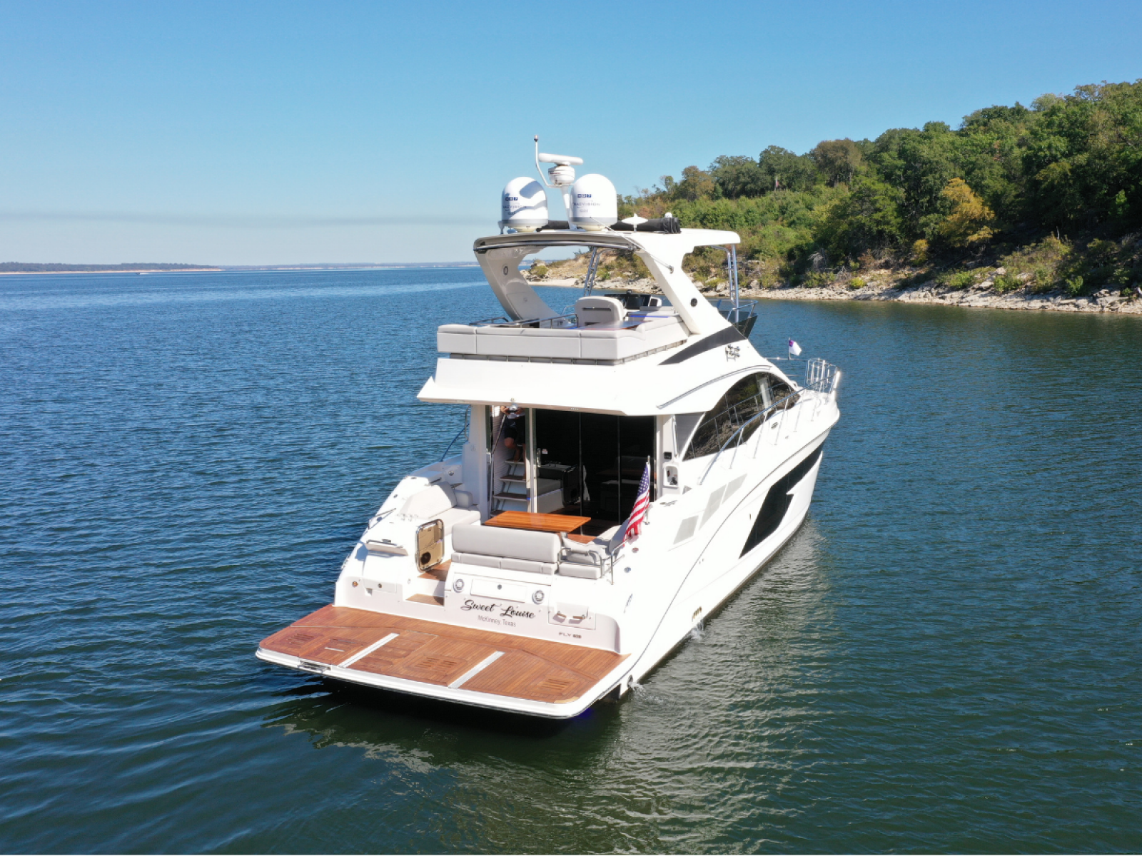 2018 Sea Ray FLY 520