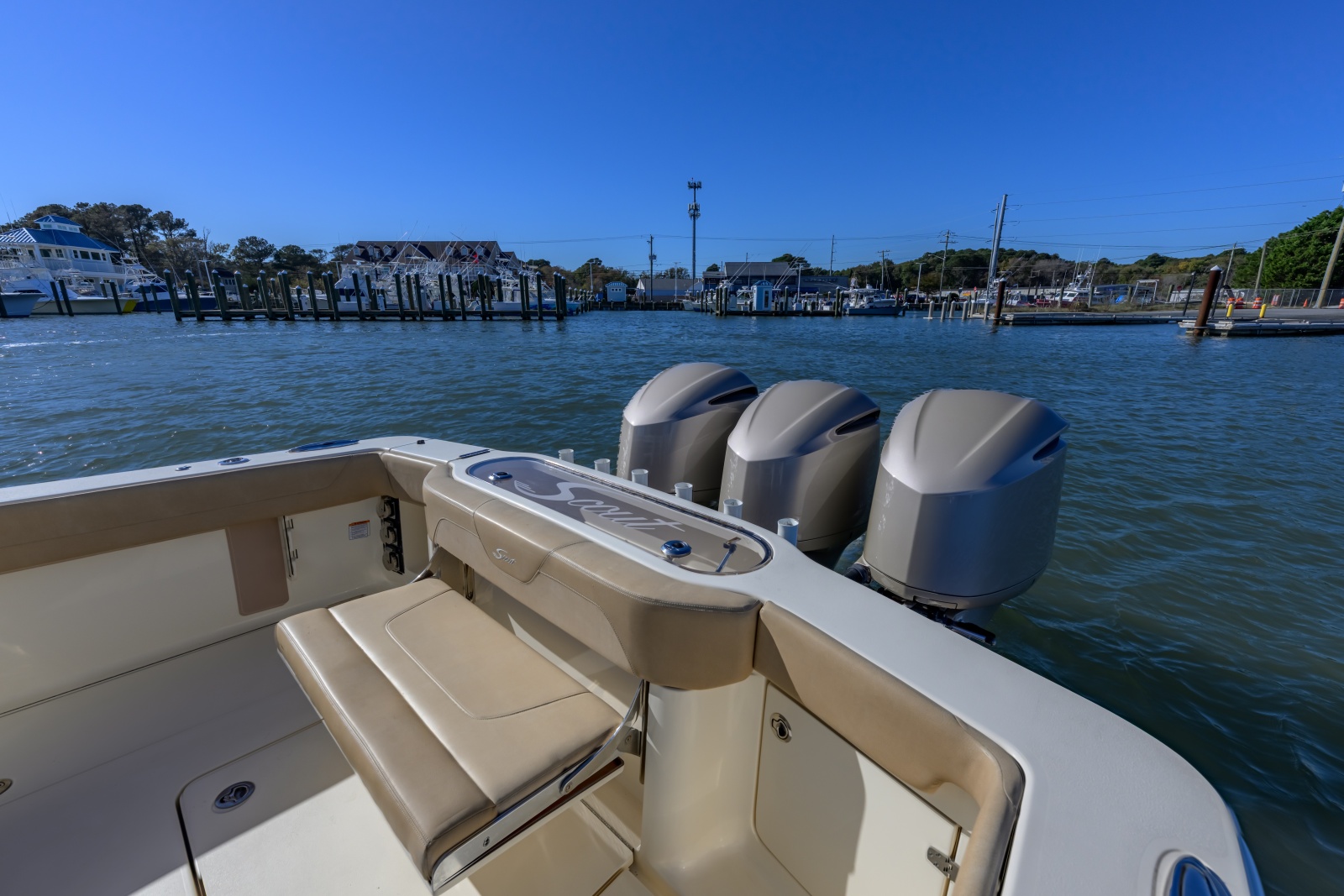 2018 Scout 355 LXF
