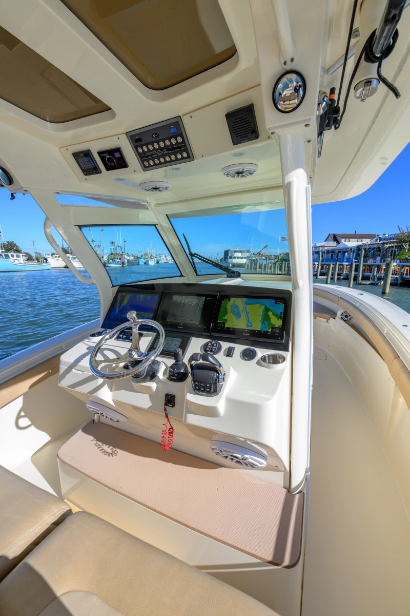 2018 Scout 355 LXF