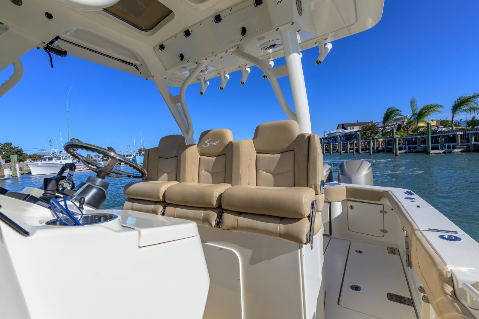 2018 Scout 355 LXF