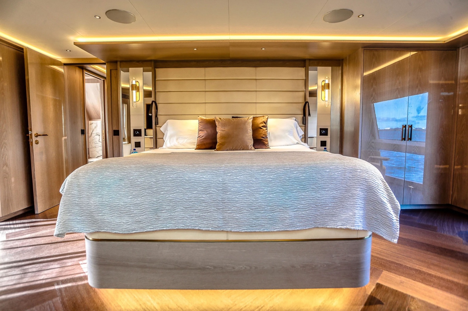 2023 Sirena 88
