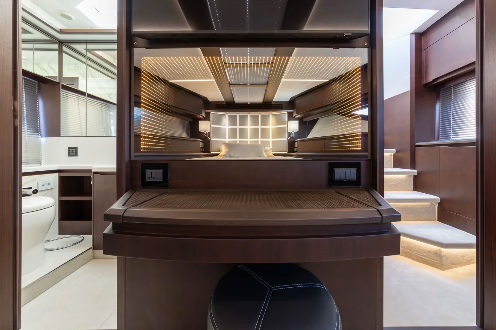 2025 Galeon 640 Fly