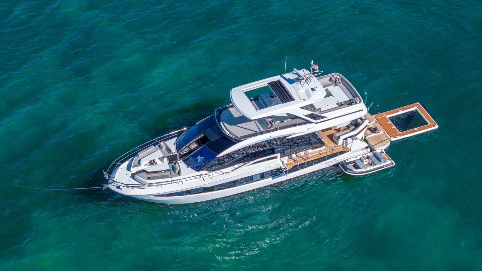 2025 Galeon 640 Fly