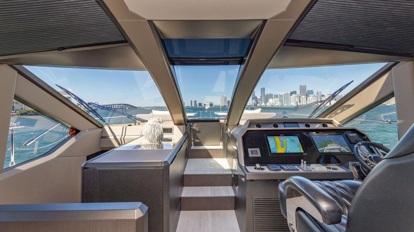 2025 Galeon 640 Fly
