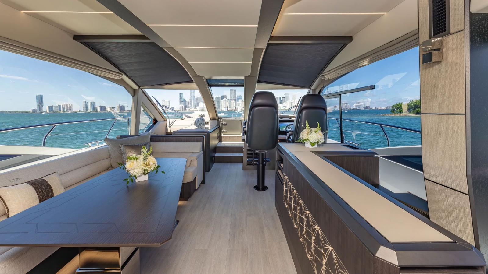 2025 Galeon 640 Fly