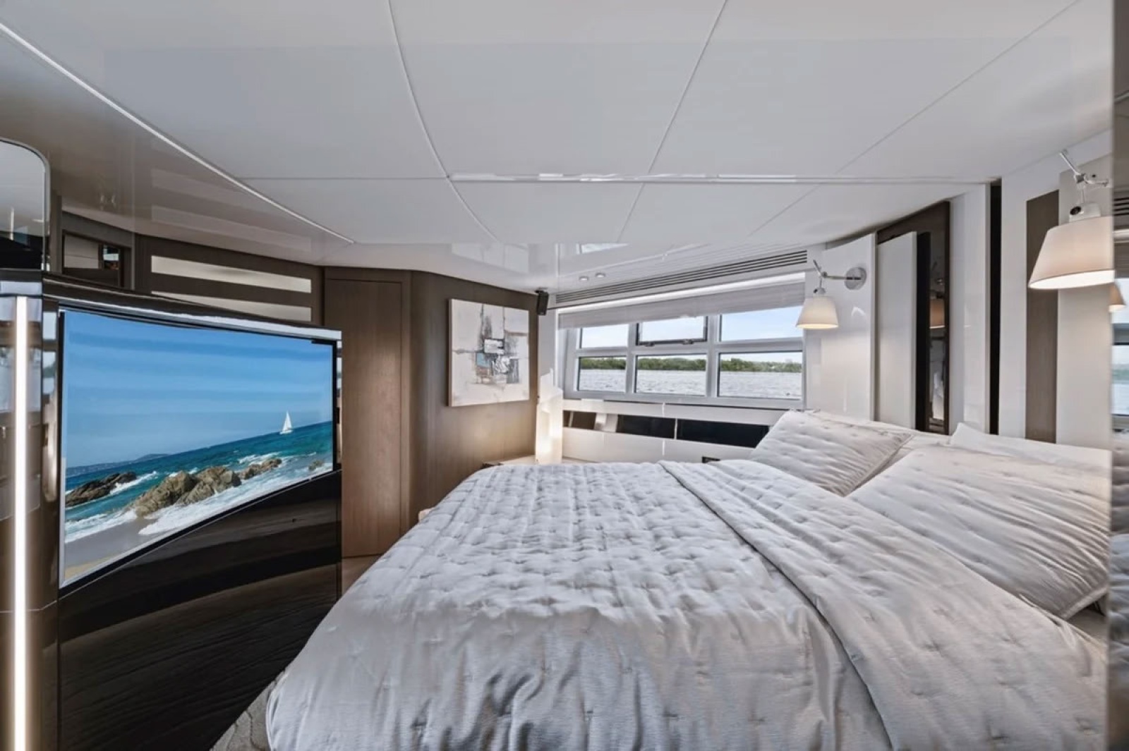 2019 Azimut S7