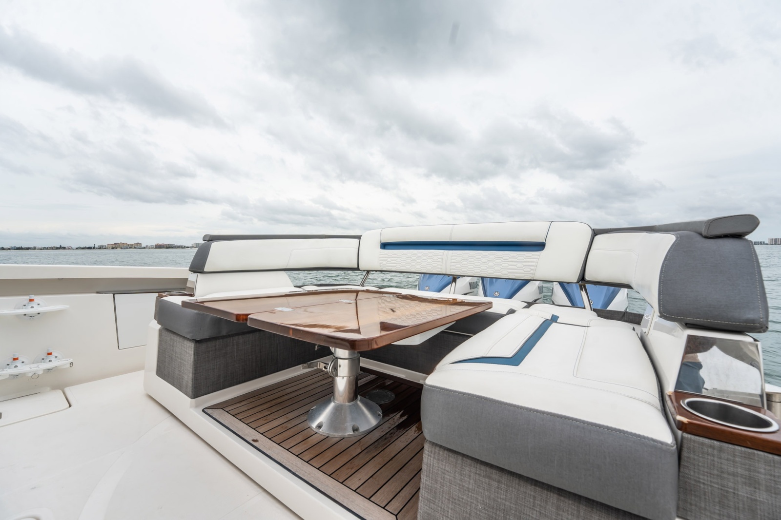 2021 Tiara Sport 43 LS — ESCALATION