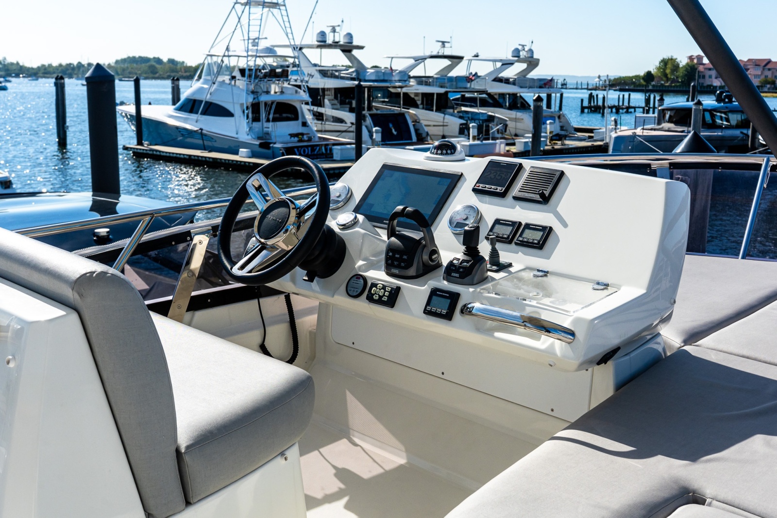 2022 Prestige 460
