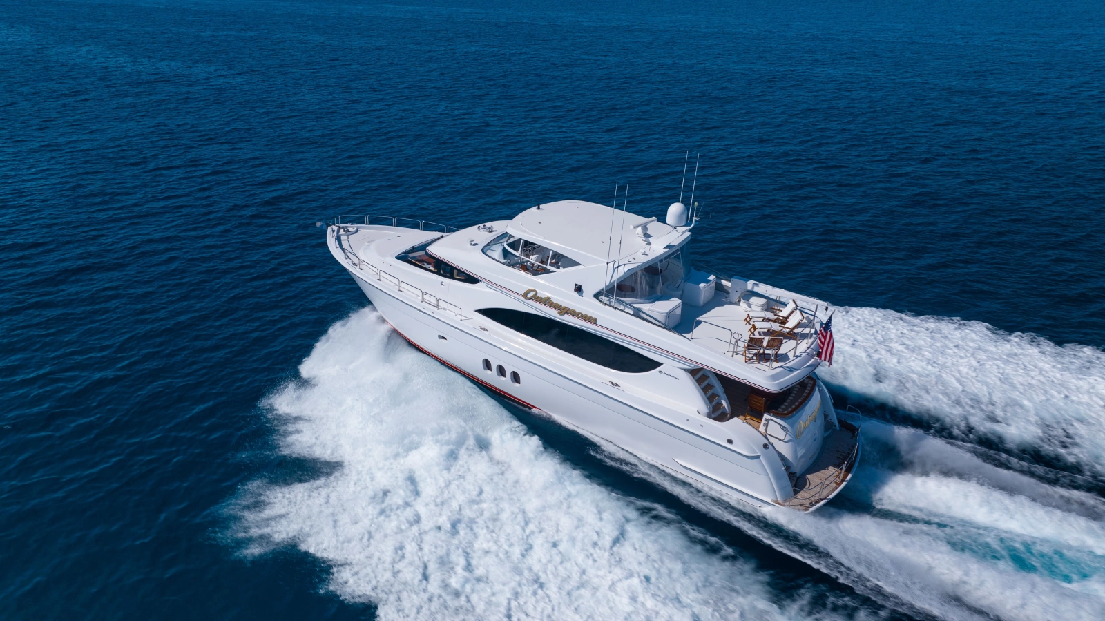 2005 Hatteras 80 Motor Yacht