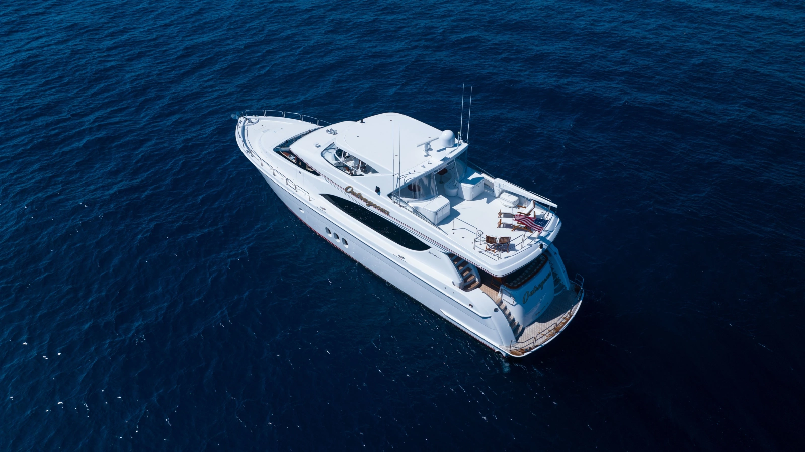 2005 Hatteras 80 Motor Yacht
