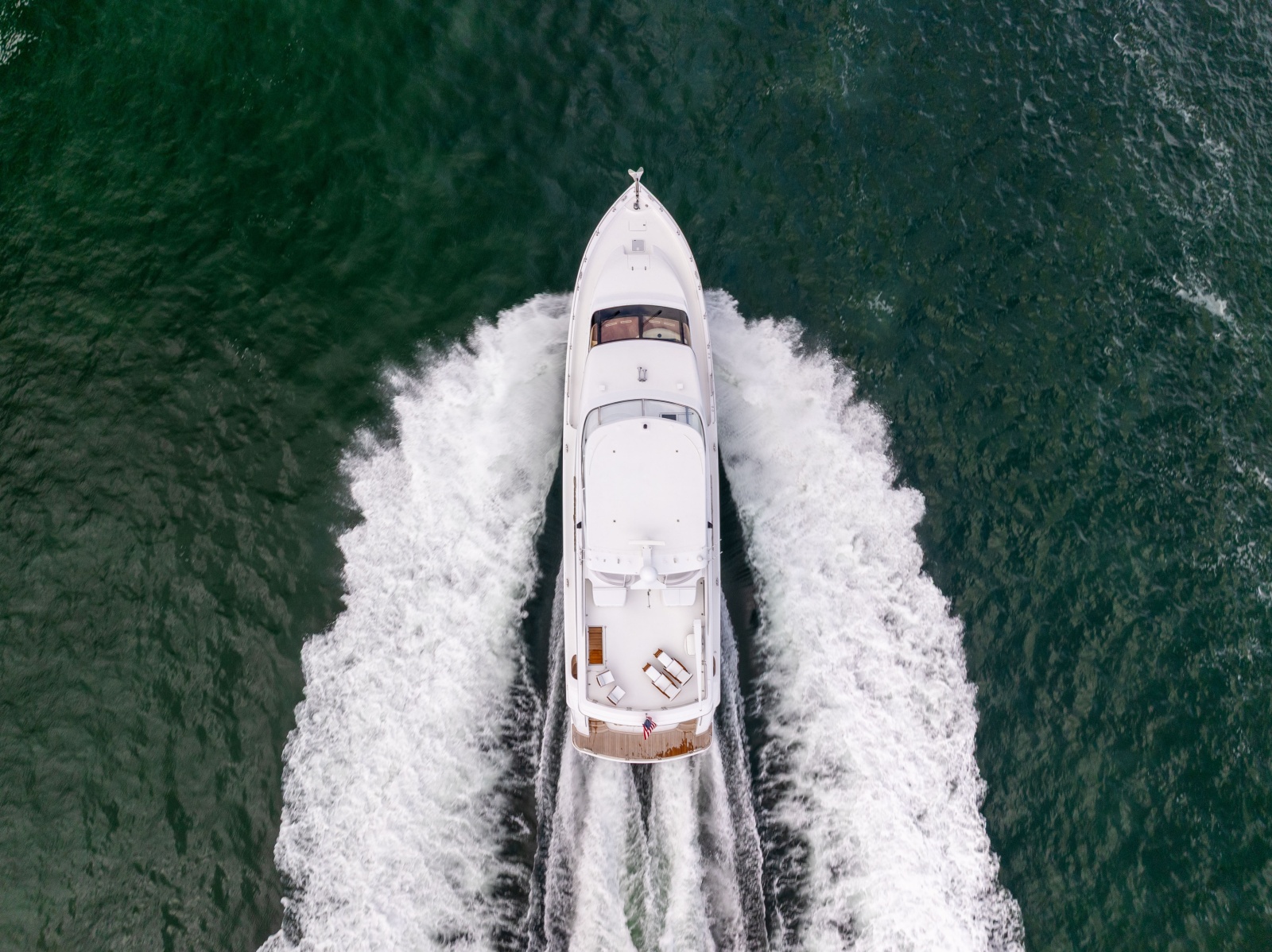 2005 Hatteras 80 Motor Yacht