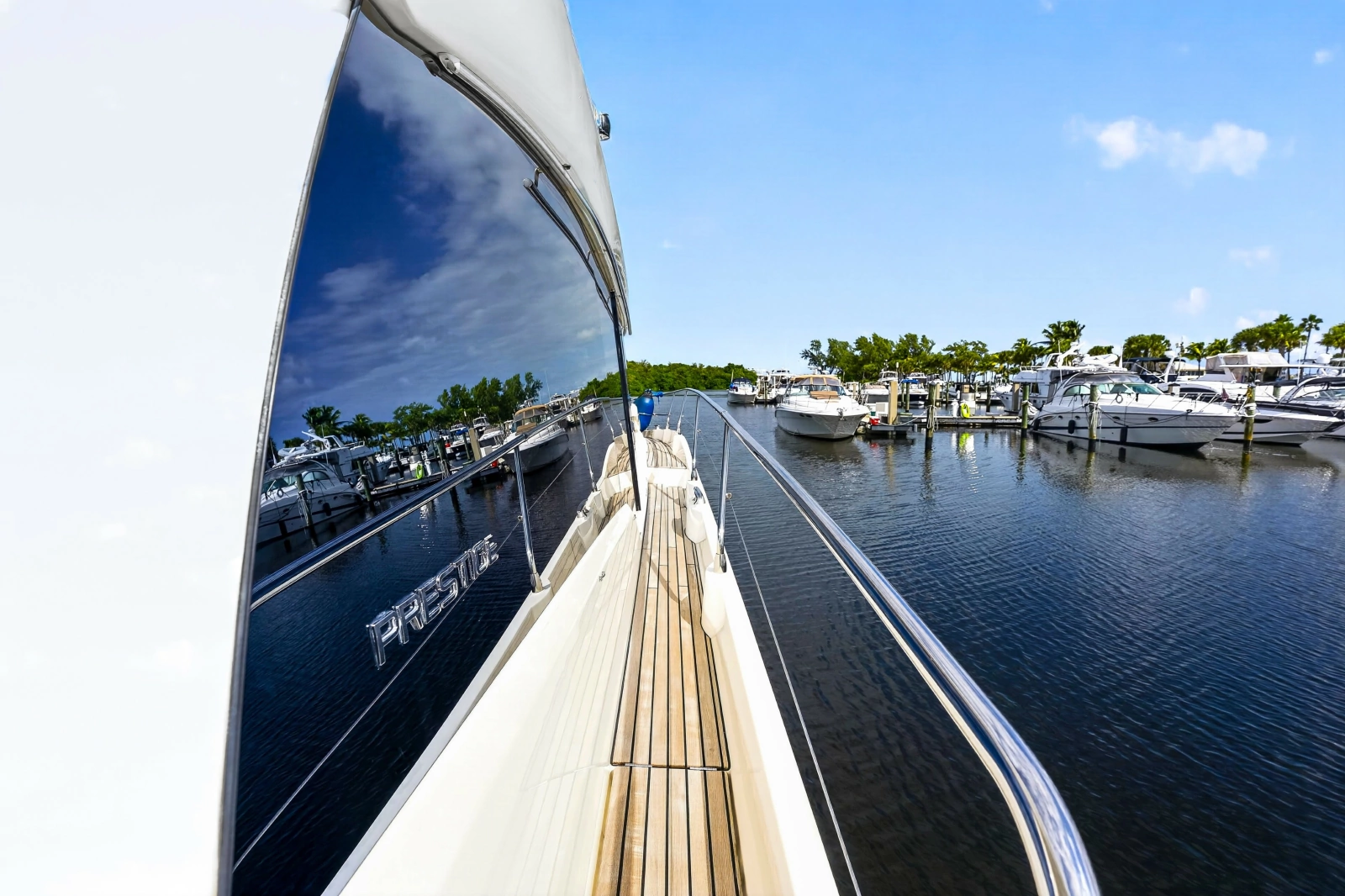 2019 Prestige 520S