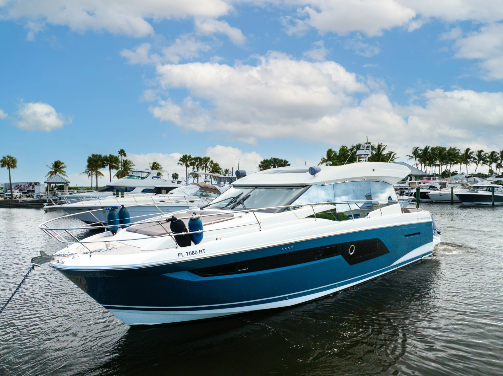 2019 Prestige 520S