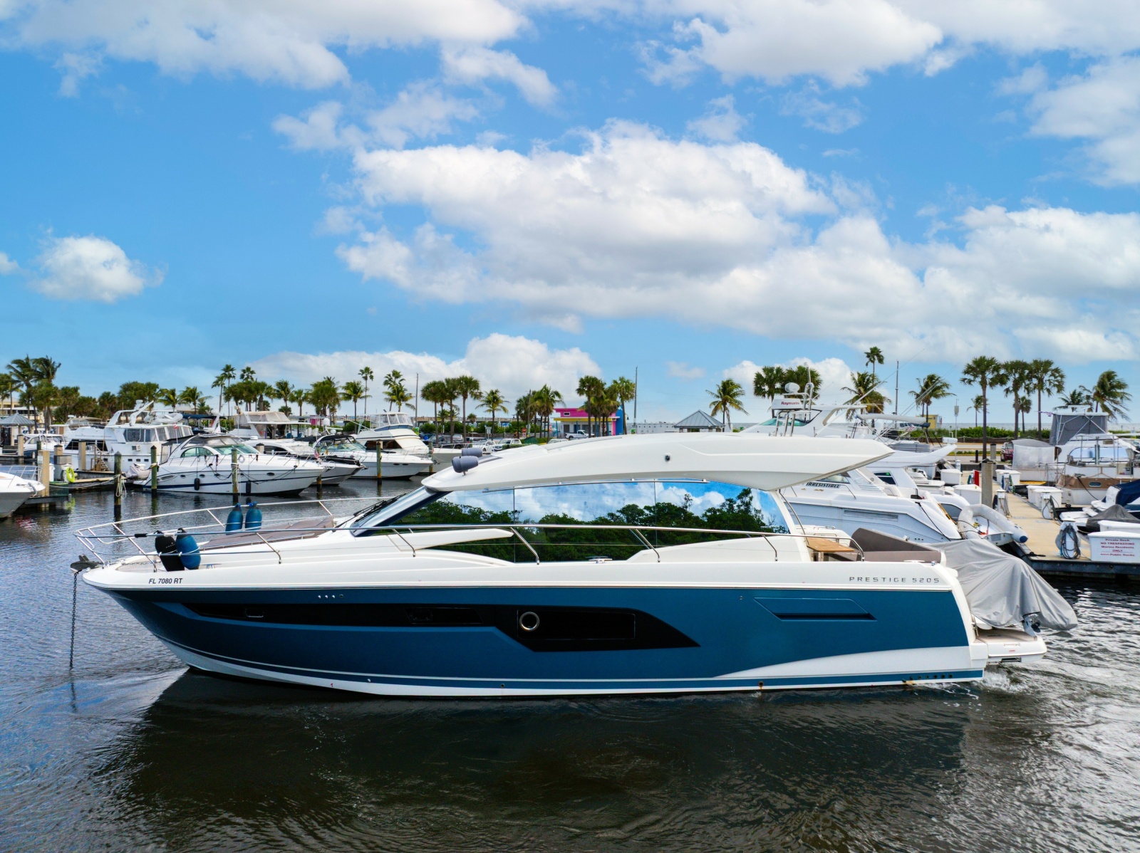 2019 Prestige 520S