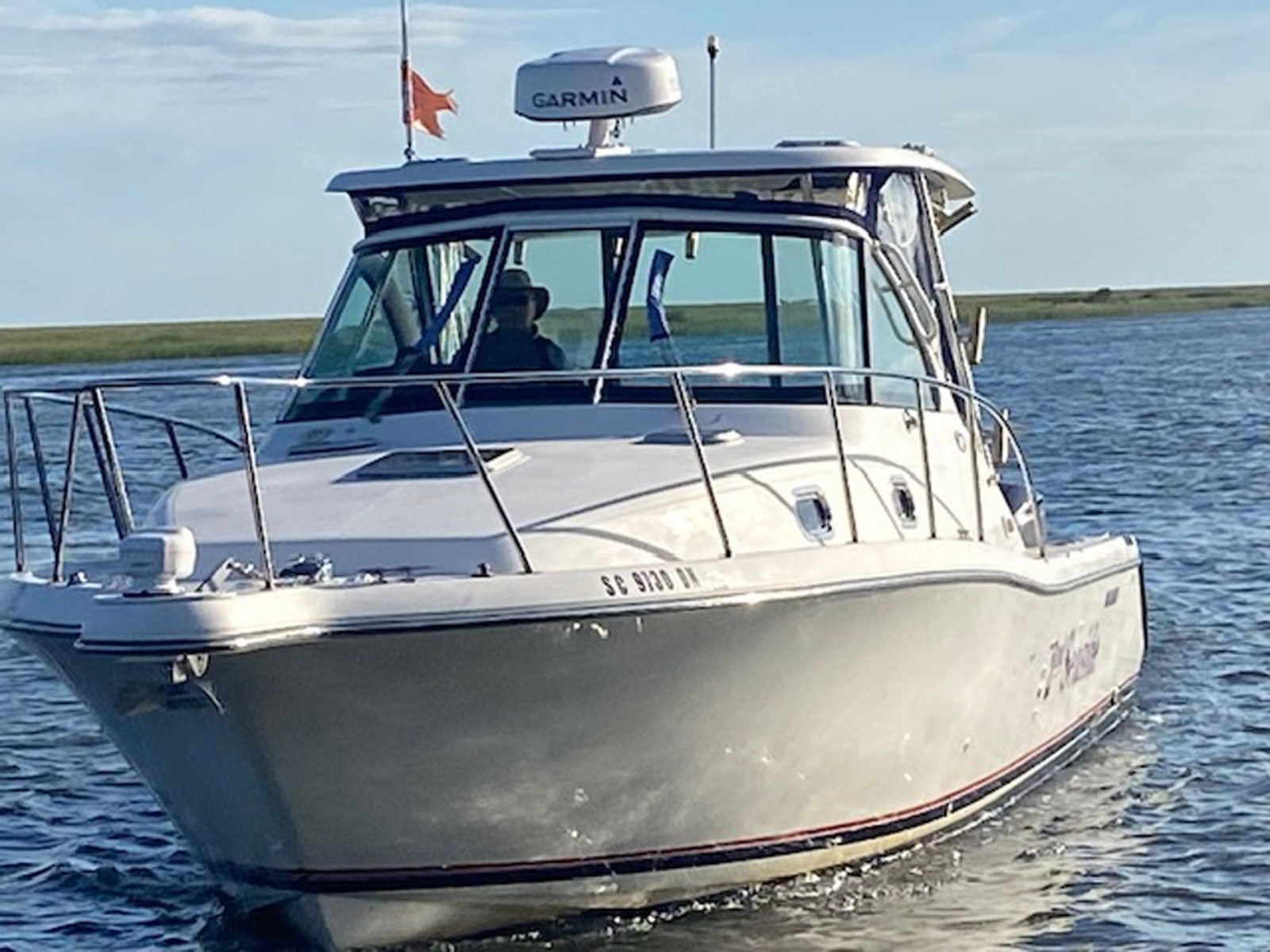 2005 Pursuit 3370 Offshore