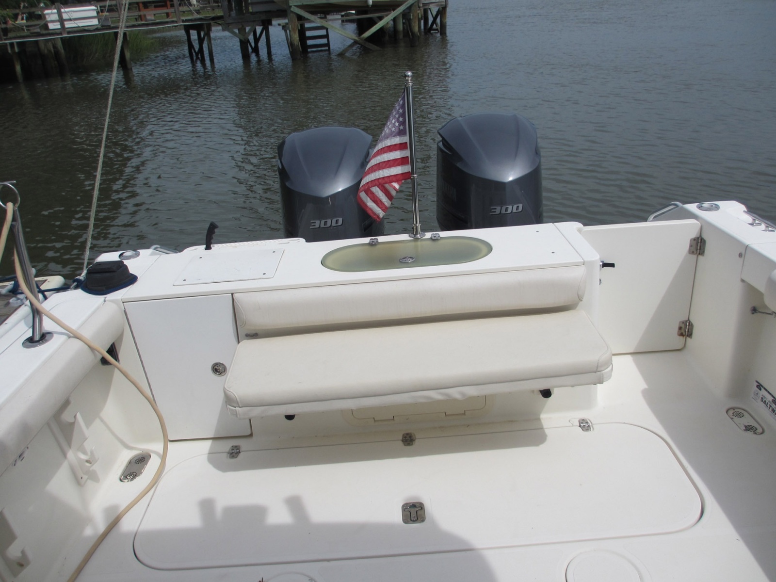 2005 Pursuit 3370 Offshore