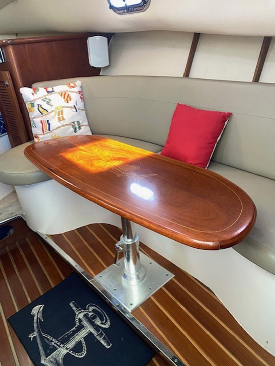 2005 Pursuit 3370 Offshore