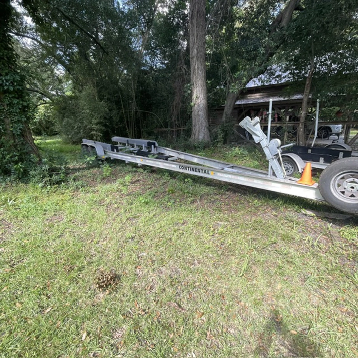 2005 Pursuit 3370 Offshore