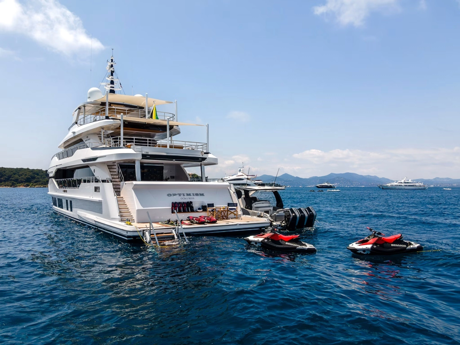 2024 Gulf Craft Majesty 120