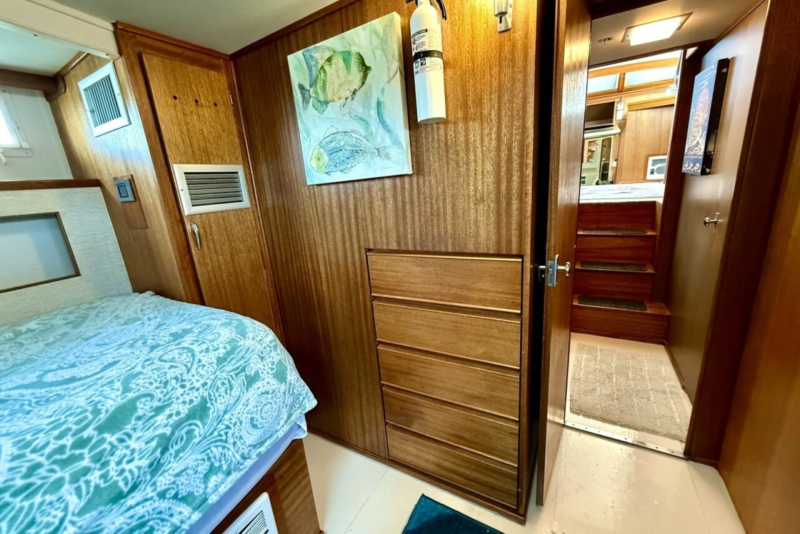 1967 Chris-Craft 47 Commander