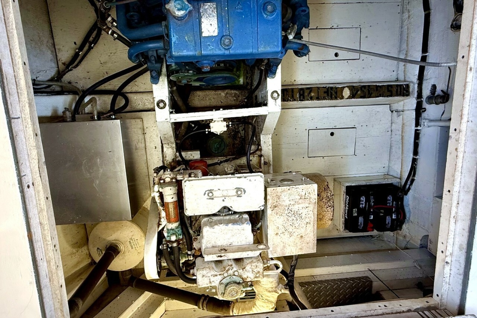 1967 Chris-Craft 47 Commander
