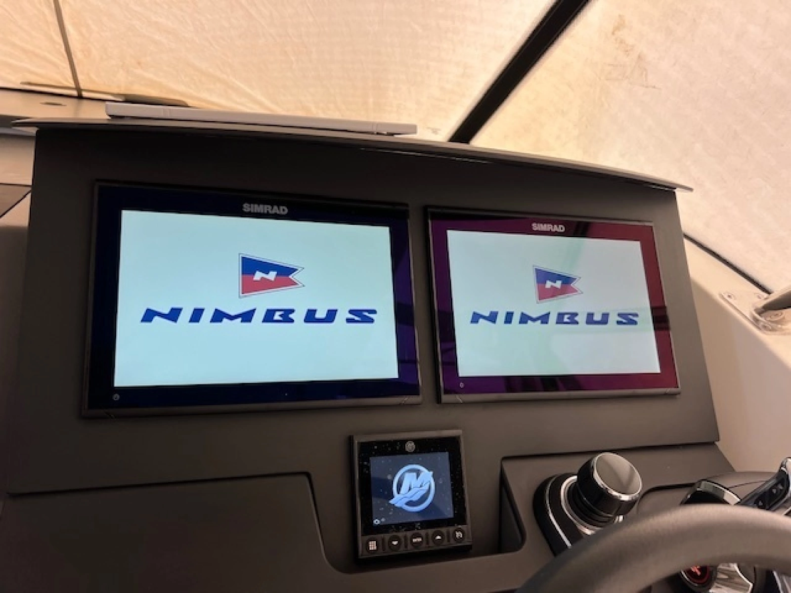 2023 Nimbus Tender 11