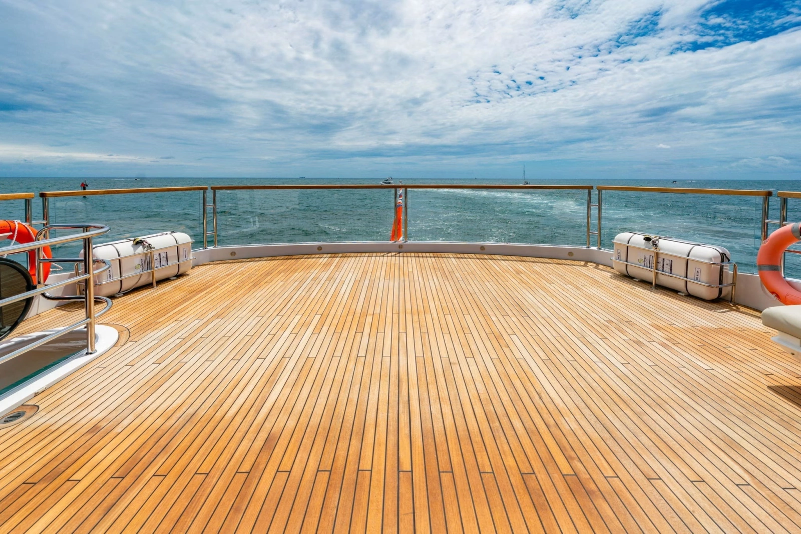 2024 Sunseeker 