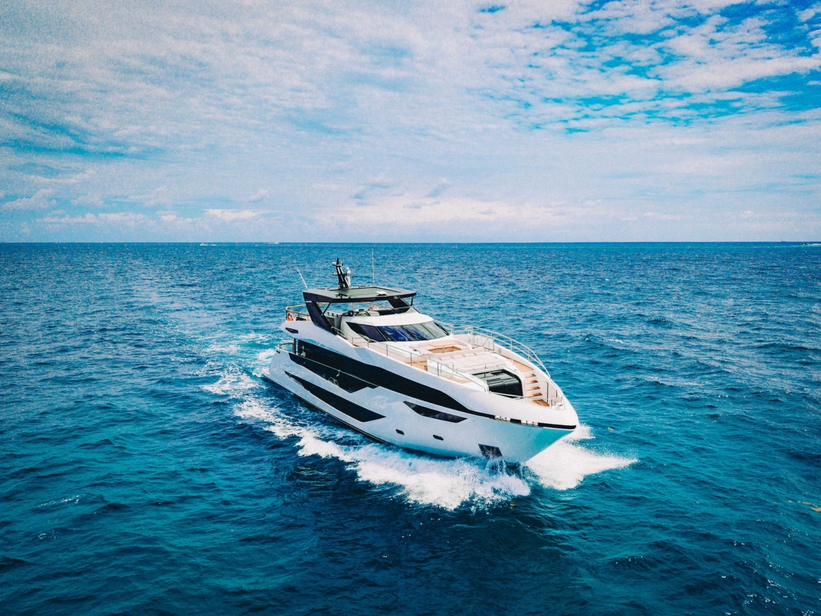 2024 Sunseeker 