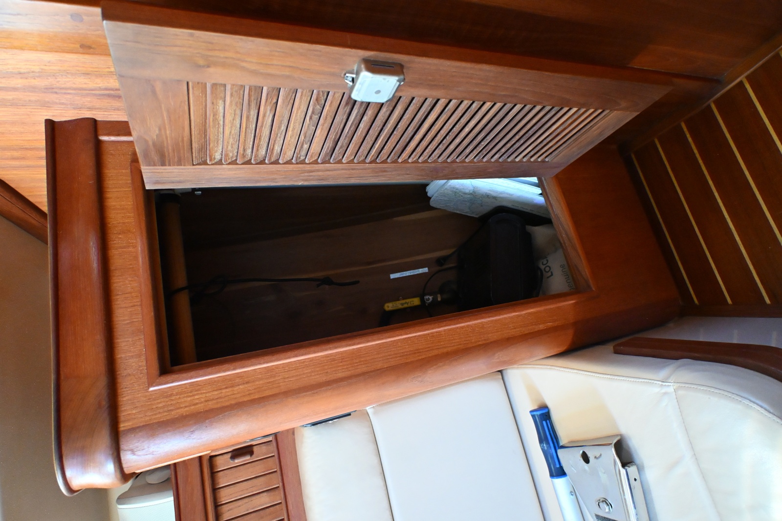 2002 Island Packet 350
