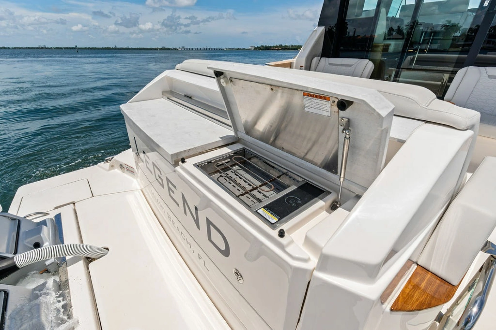 2024 Tiara Yachts 48 LE