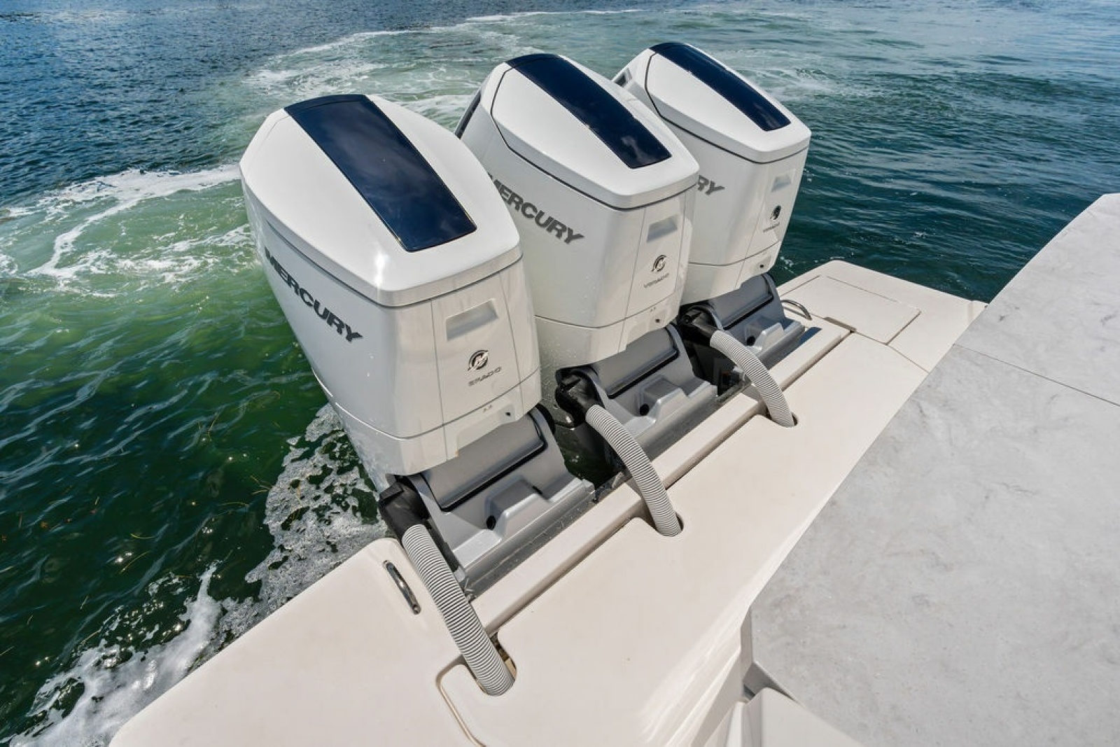 2024 Tiara Yachts 48 LE