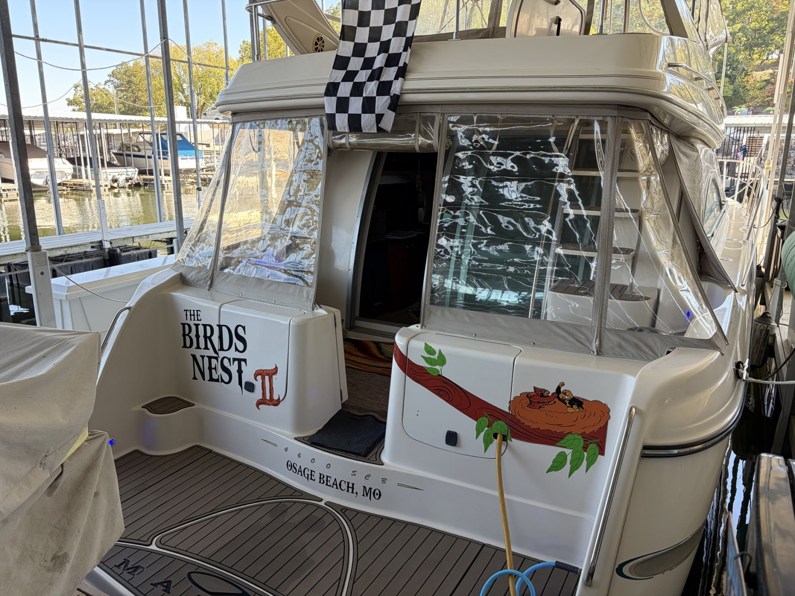 1998 Maxum 4600 SCB