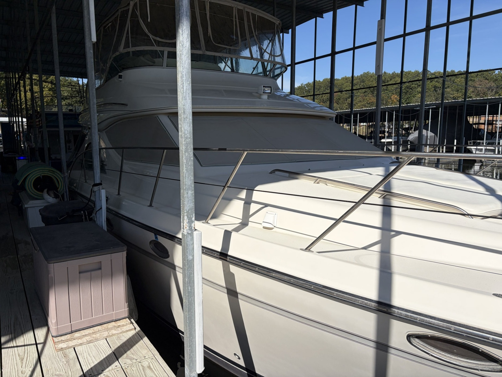 1998 Maxum 4600 SCB