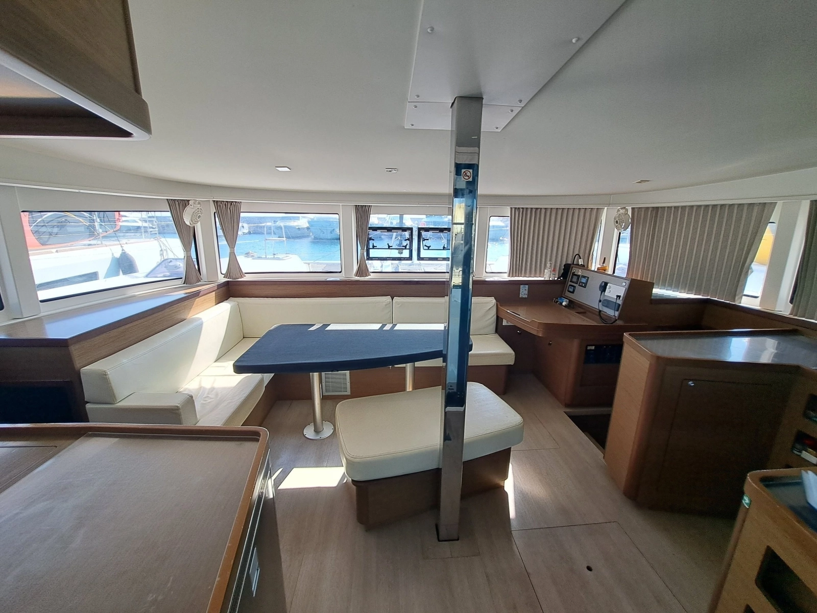 2020 Lagoon 42