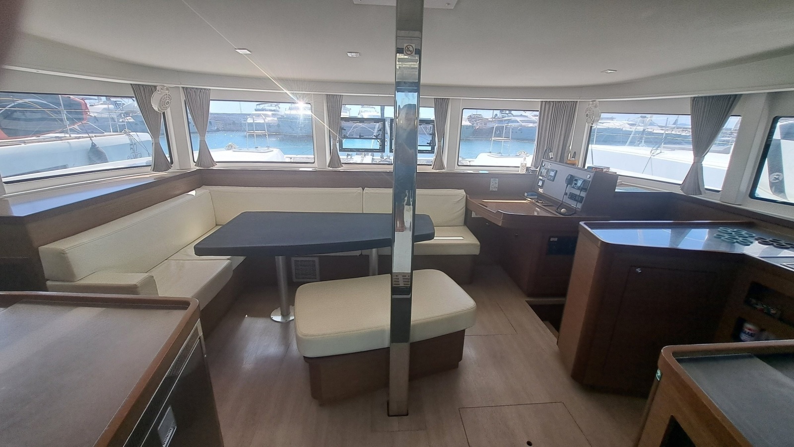 2020 Lagoon 42