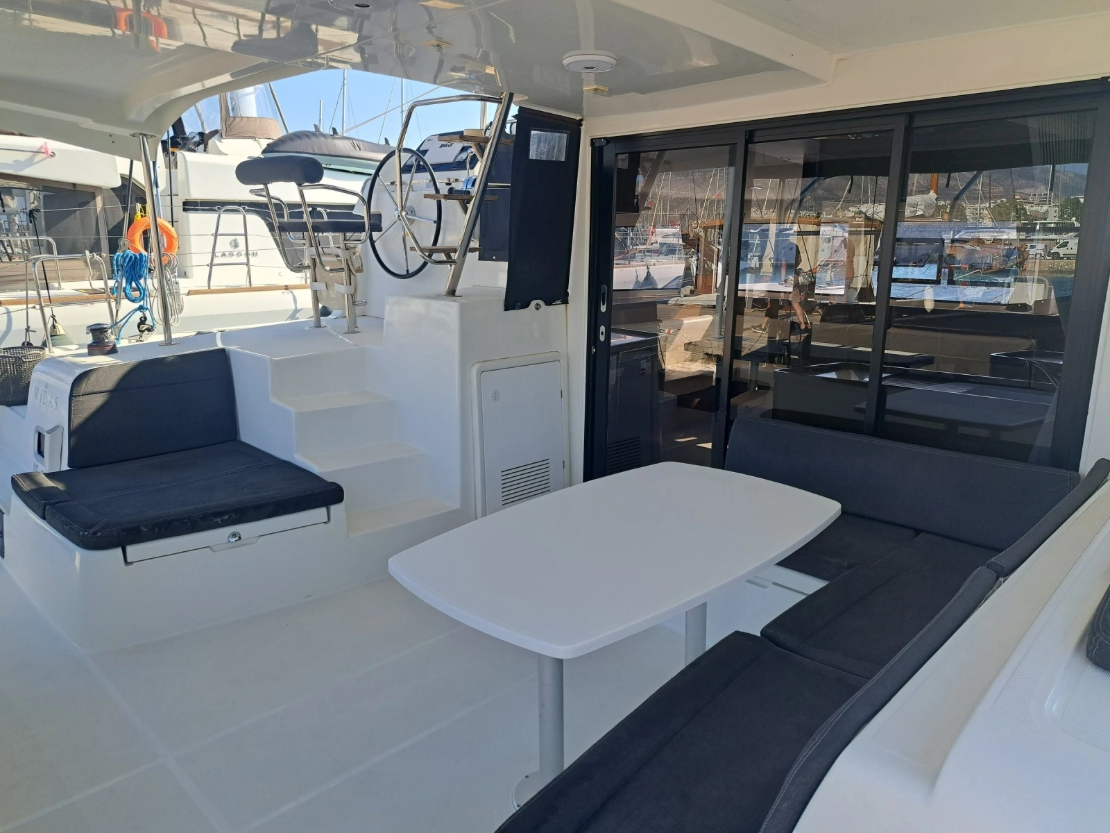 2020 Lagoon 42