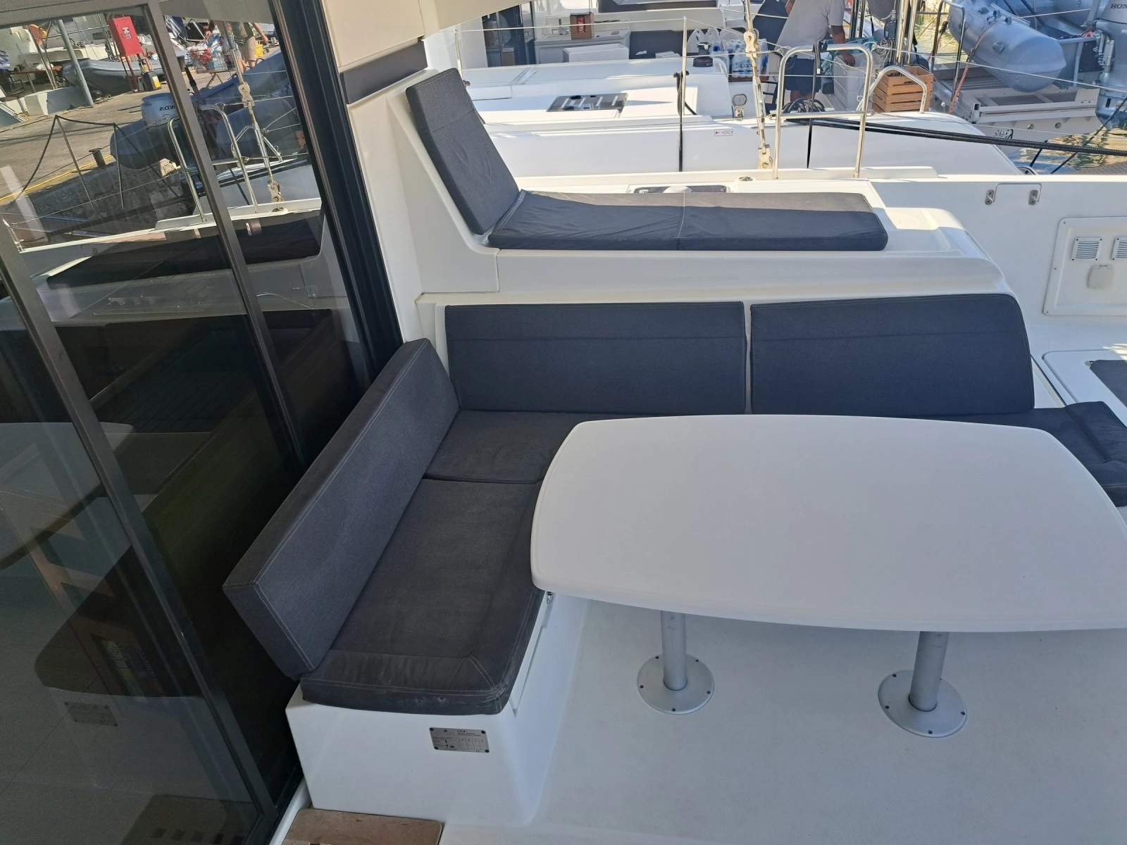 2020 Lagoon 42