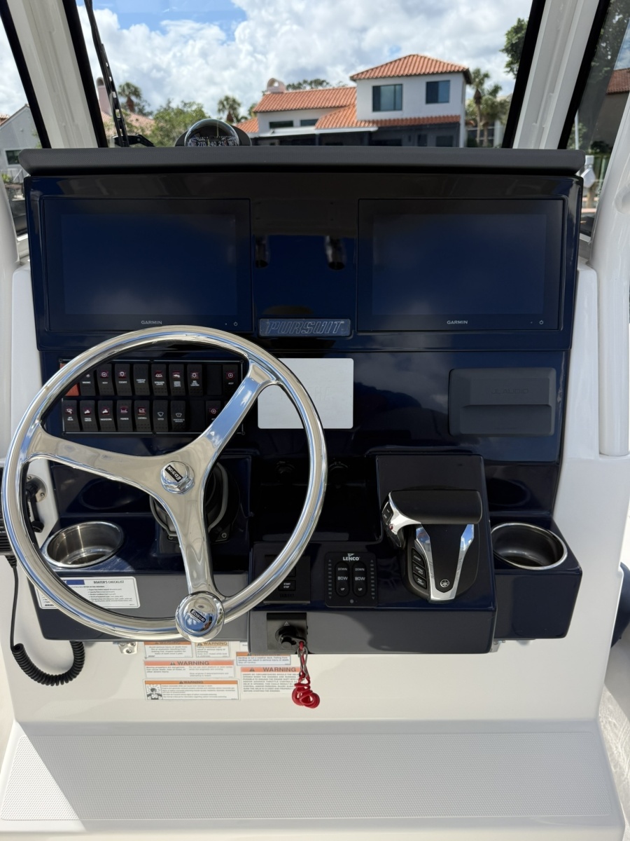 2023 Pursuit S248 — 25' Pursuit S248