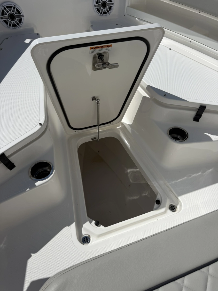 2023 Pursuit S248
