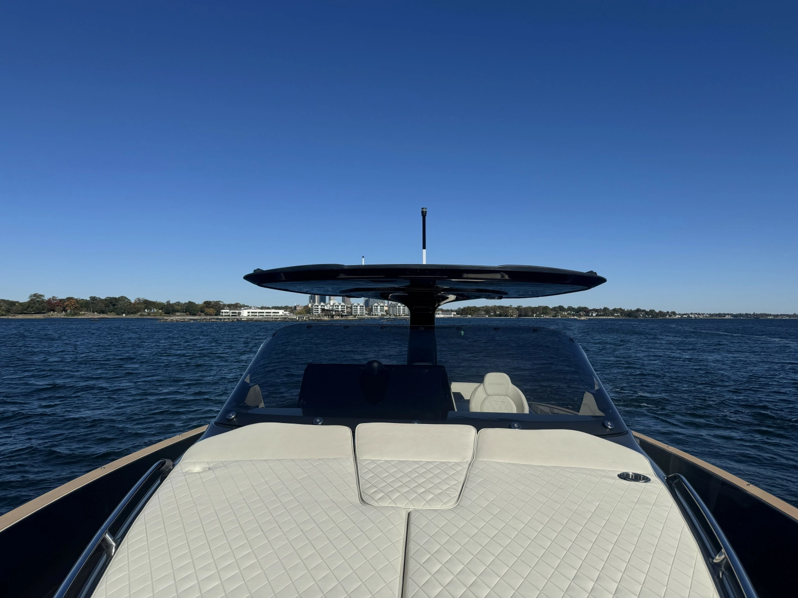 2024 Solaris 40F Open