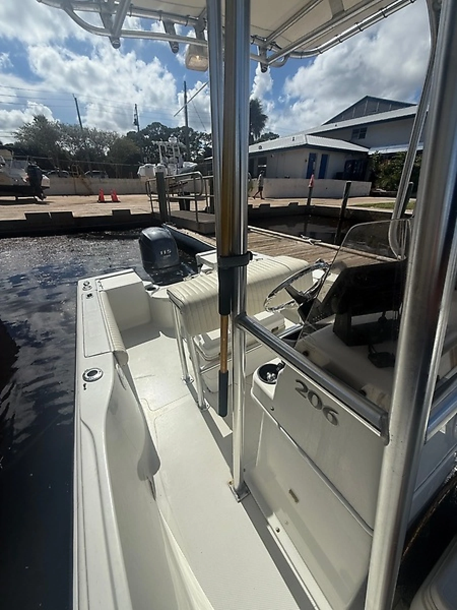 2005 Sailfish 206 CC