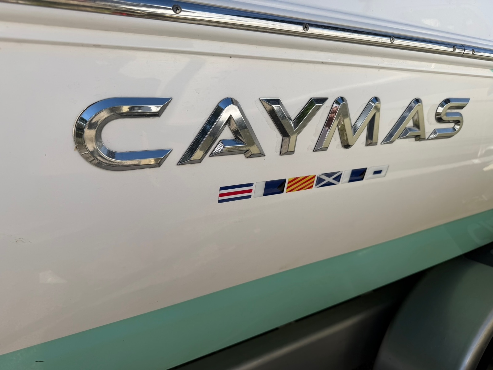 2021 Caymas 28 HB