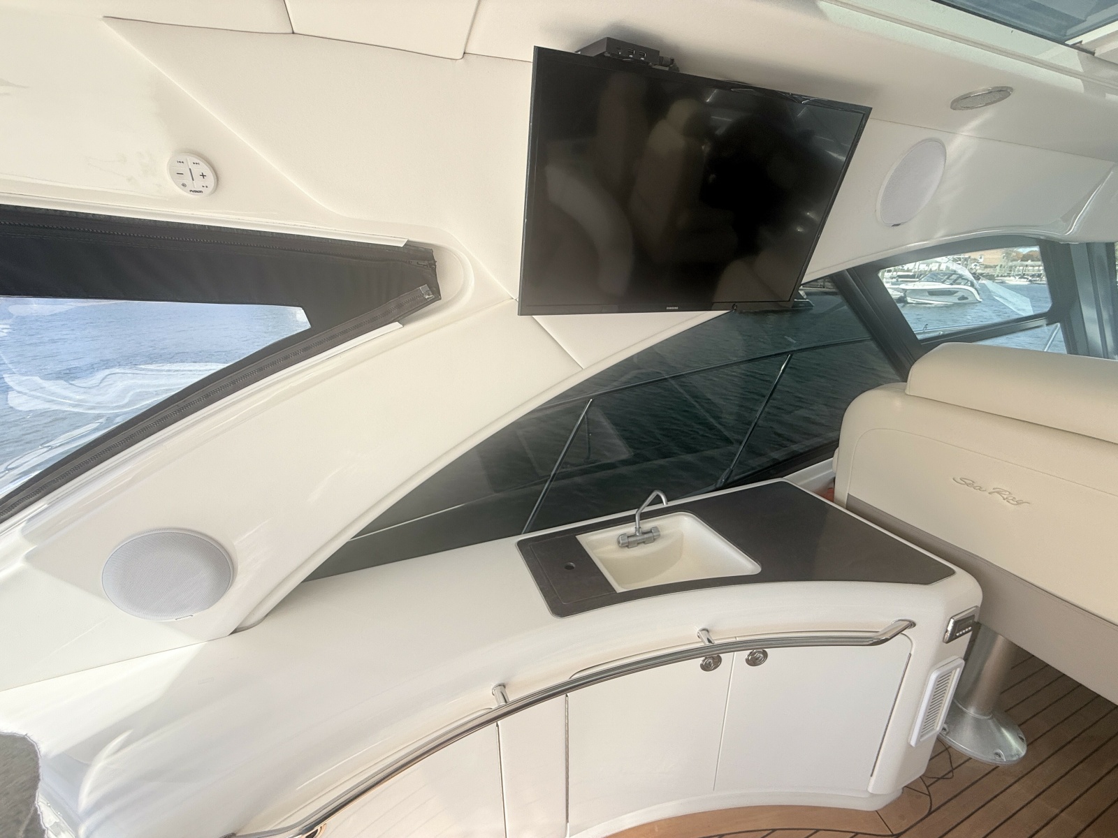 2013 Sea Ray 580 Sundancer